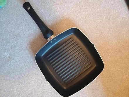 Photo of free Non stick griddle pan. (Barming Heath ME16) #1