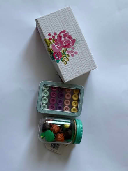 Photo of free Cute stationary (Hackbridge SM5) #2