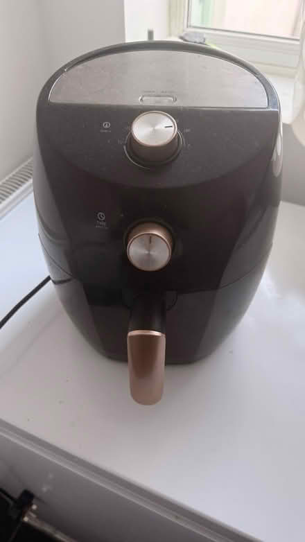 Photo of free Air fryer (OX4 Cowley) #1