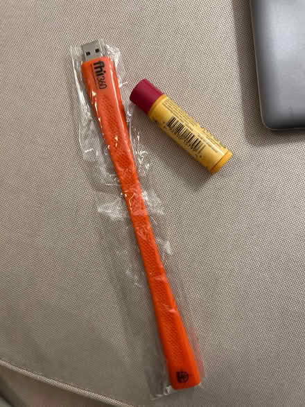 Photo of free USB on bracelet (SE DC (Ward 7)) #1