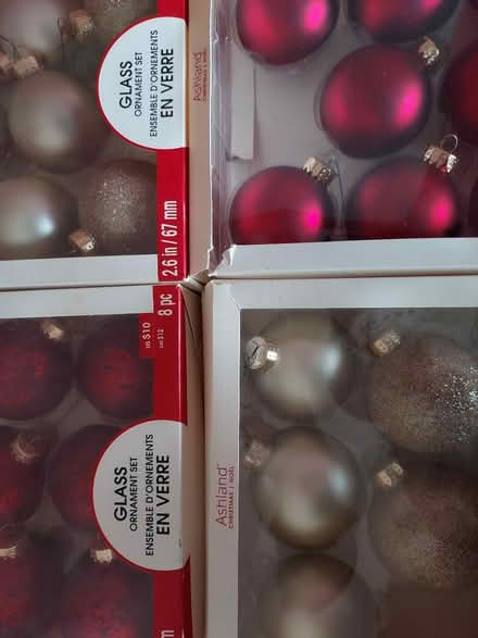 Photo of free All you need for Christmas (Clinton Hill) #1