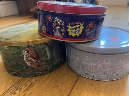 Photo of free Metal tins with lids (Northchurch HP4) #1