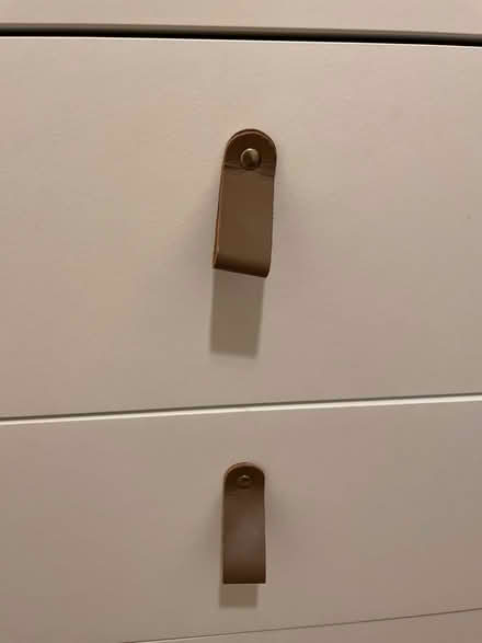 Photo of free Withe bedroom drawer (Wayfair) (Fulham SW6) #2