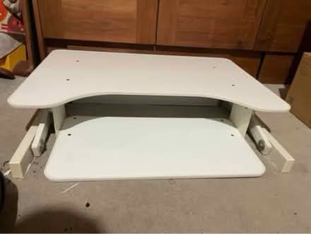 Photo of free Standing desk (BN3) #2