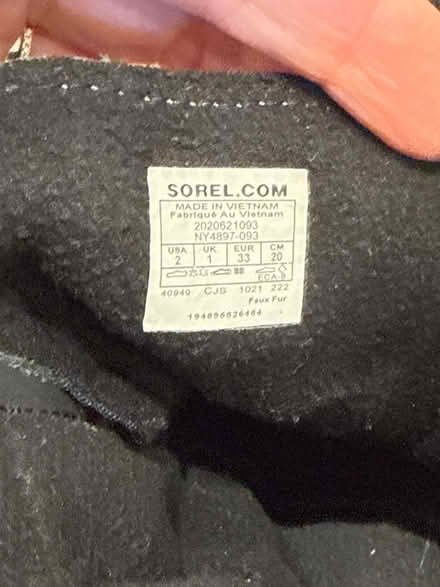 Photo of free Boys snow boots (Chelsea Green SW3) #2