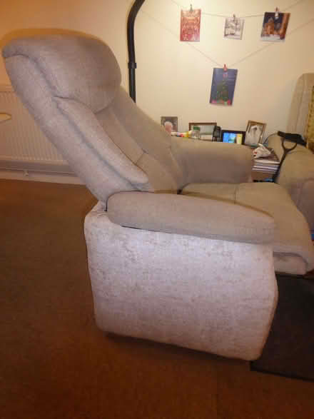 Photo of free armchair (Dean Court OX2) #1