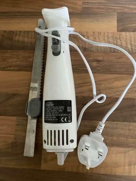 Photo of free Electric Carving Knife (PE3 Bretton) #1