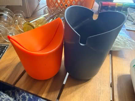 Photo of free Lots of free stuff (Johnson’s Ferry & Oak road) #3