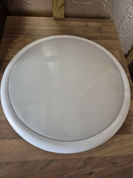 Photo of free LED bathroom/kitchen light (Nantmel LD1) #1