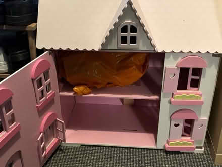 Photo of free Kids dolls house (Derby centre DE22) #2