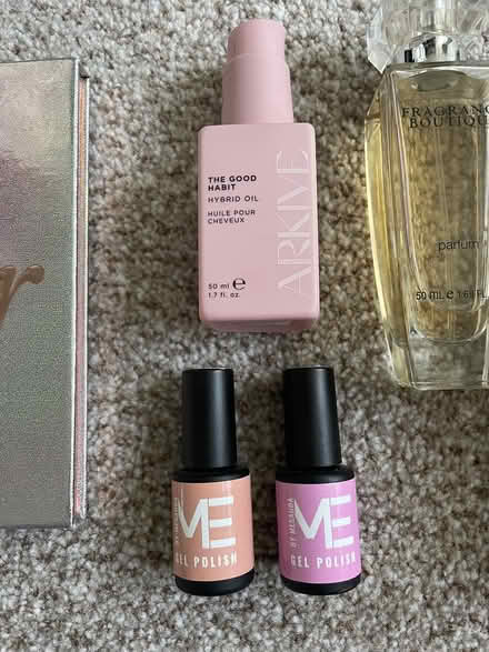 Photo of free Women’s products (Wimbledon SW19) #2