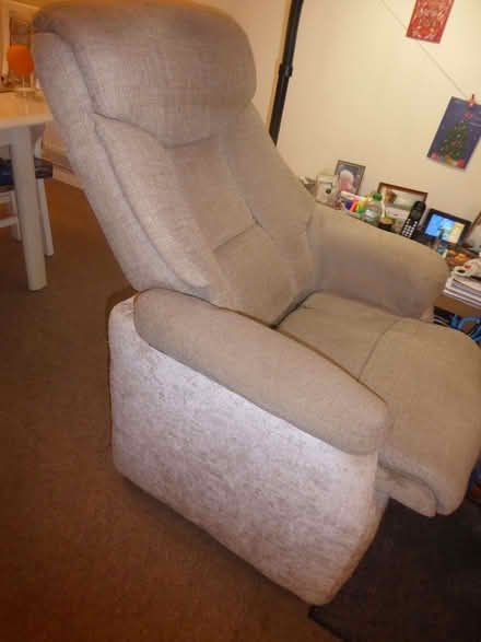 Photo of free armchair (Dean Court OX2) #4