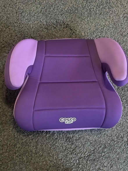 Photo of free Car seat booster, almost new (Saratoga) #1