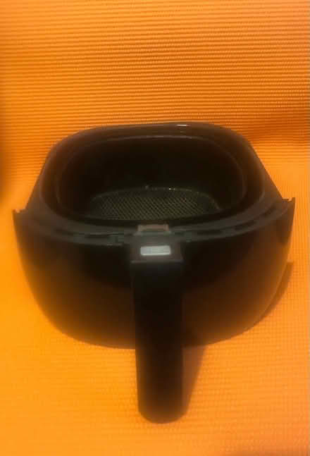 Photo of free Philips air fryer (Woolwich SE18) #2