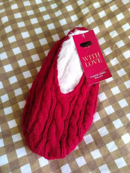 Photo of free M&S fleece lined slippers (Walsall WS2) #1