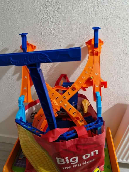 Photo of free Toys (Currie EH14) #1