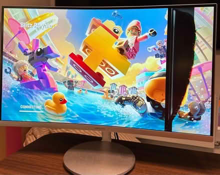 Photo of free 27” damaged LED Samsung PC monitor (Upshire (EN9)) #2