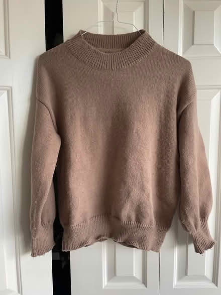 Photo of free Women’s clothing (Wimbledon SW19) #2