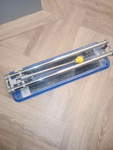 Photo of free Tile cutter (Slateford EH14) #1