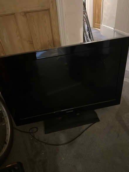 Photo of free Toshiba tv (Local N22) #1