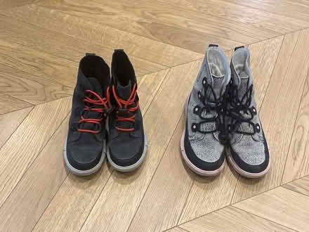 Photo of free 2 pastors kids snow boots (Chelsea Green SW3) #1