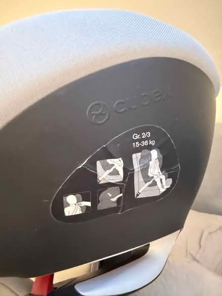 Photo of free Cybex boosterseat OR MaxiCosiPebble (W8 Kensington) #2