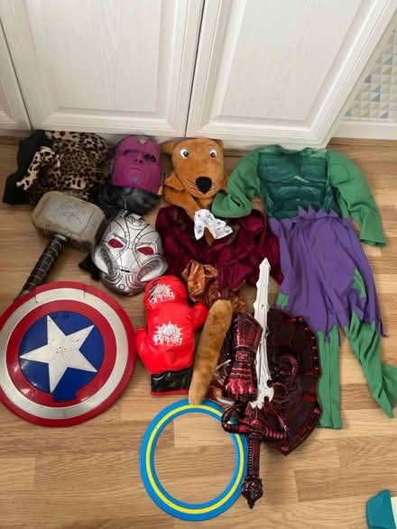 Photo of free Variety toys/dressing up clothes (TA6) #1