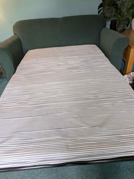 Photo of free Bed settee (Moseley B13) #2