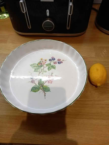 Photo of free Pie or Quiche dish (Roundhill area brighton) #4