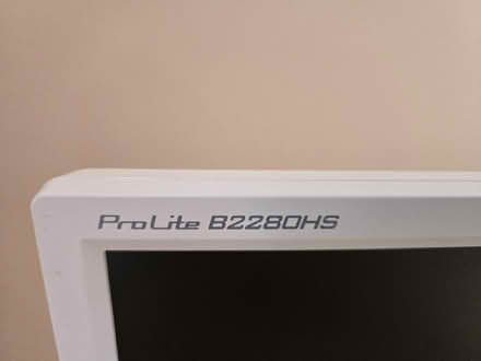 Photo of free Iiyama monitor (Springfield CM1) #3