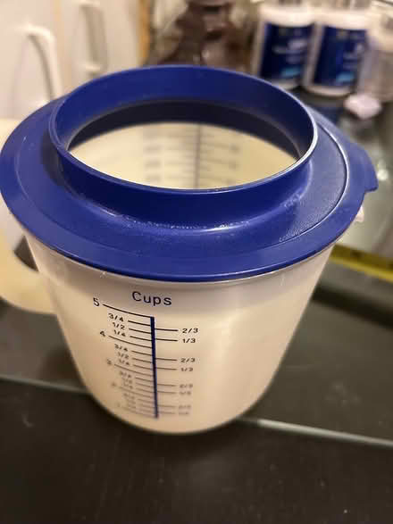 Photo of Tupperware seals - various (L5L 5P5) #3