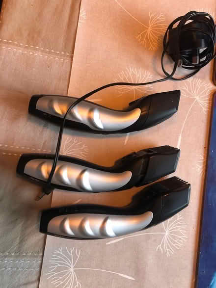 Photo of free REMINGTON BEARD TRIMMERS 3No MB320C (Radcliffe on Trent, NG12) #1