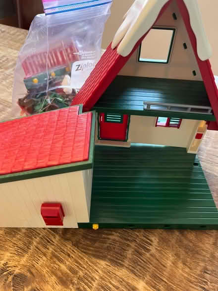 Photo of free Winter playset playmobil (Kings park west) #3