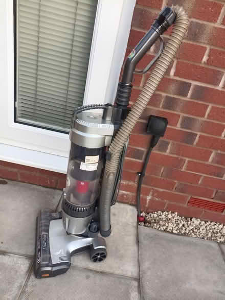 Photo of free Vax Air Stretch Vacuum Cleaner (WN3) #2