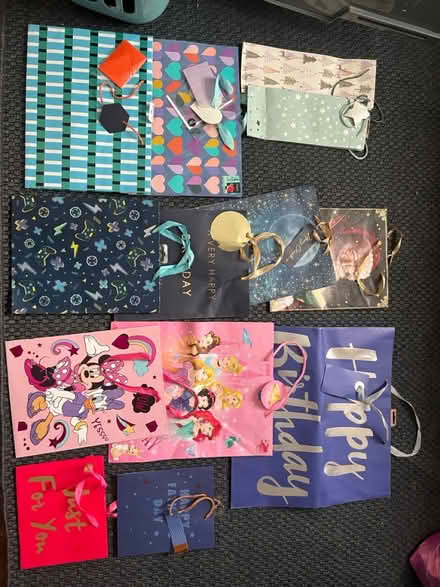 Photo of free Gift bags (NW11) #1
