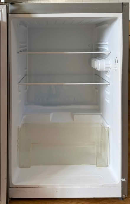 Photo of free Fridge (Wilstone HP23) #3