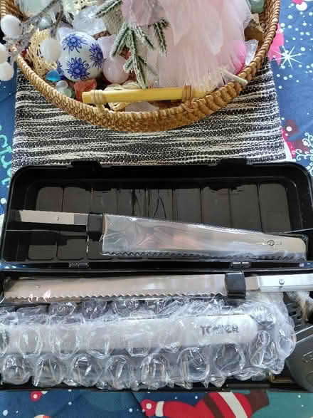 Photo of free Electric knife set (Rowner PO13) #1