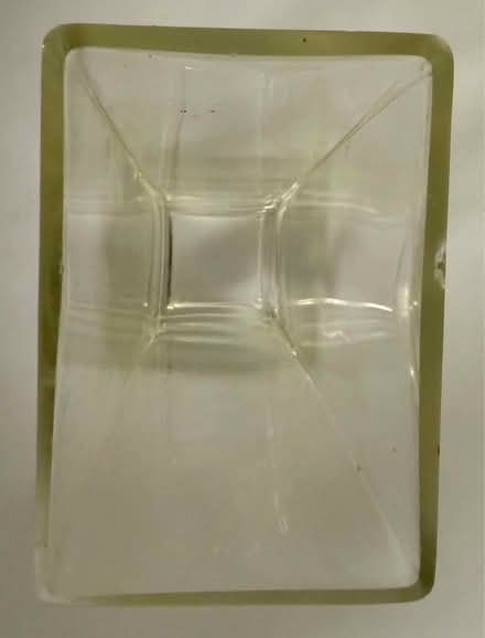 Photo of free Small clear glass vase (Valencia Avenue, Sunnyvale) #4