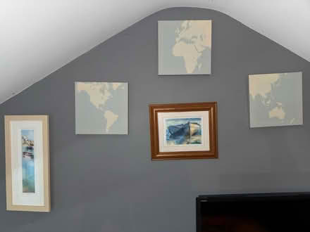 Photo of free Framed photos and canvasses (CH5) #1