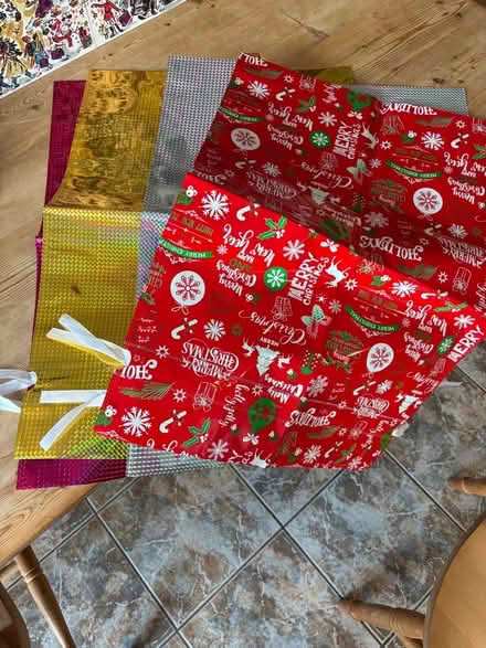 Photo of free Foil gift bags - large (Potters Bar EN6) #1