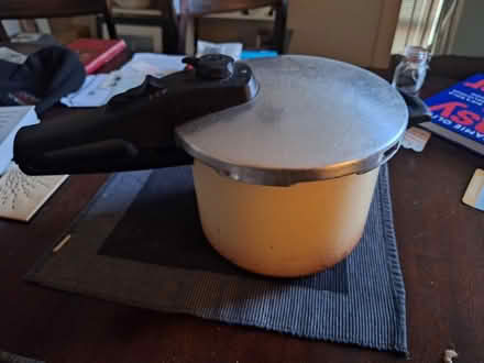 Photo of free Traditional pressure cooker (Ramsgate CT11) #1