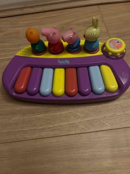 Photo of free Peppa Pig piano toy (Calcot RG31) #1