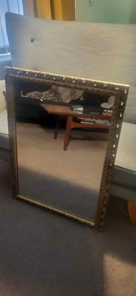 Photo of free Wall mirrow (Ashton on Ribble preston PR2) #1