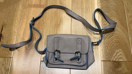 Photo of free Grey shoulder bag (SE28) #1