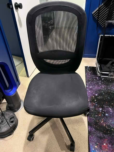 Photo of free Desk Chair (Columbia) #1