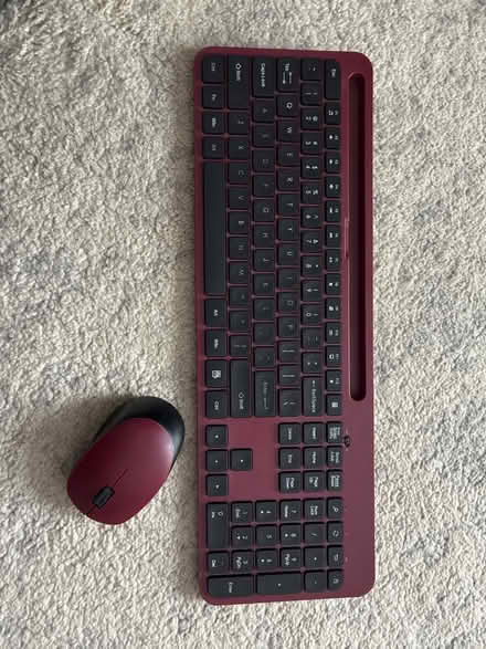 Photo of free Wireless keyboard and mouse (Groton, ma) #1