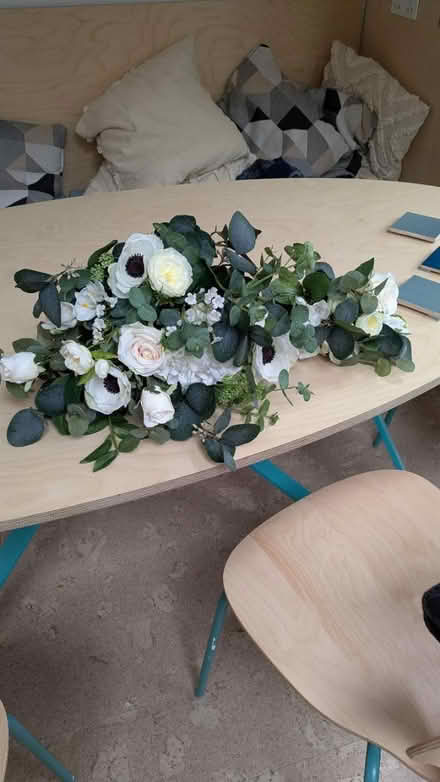 Photo of free Silk flower bouquetS (Oldfield Park BA2) #1