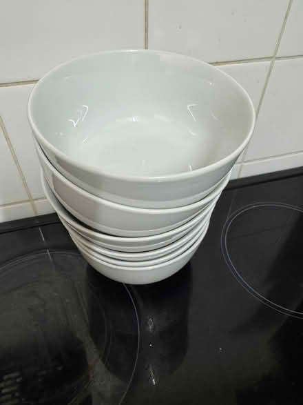 Photo of free White Dinner set (Finsbury Park N7) #4