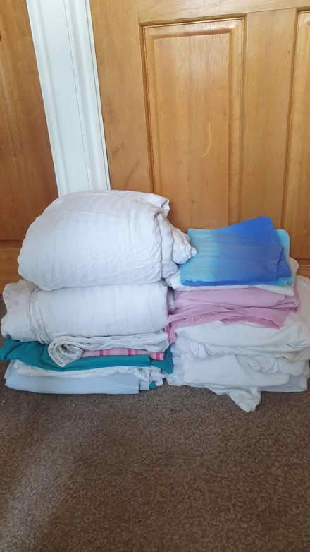 Photo of free Bedding (TW7) #1
