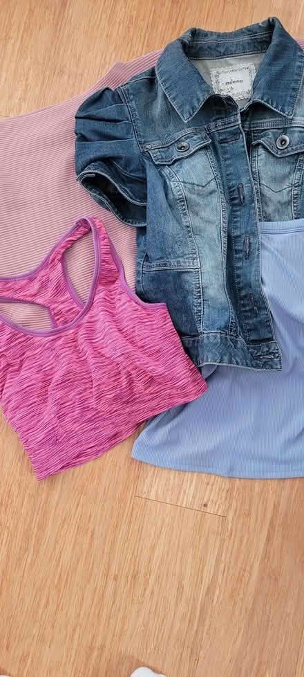 Photo of free Womens clothes size 8 (Southam CV47) #3